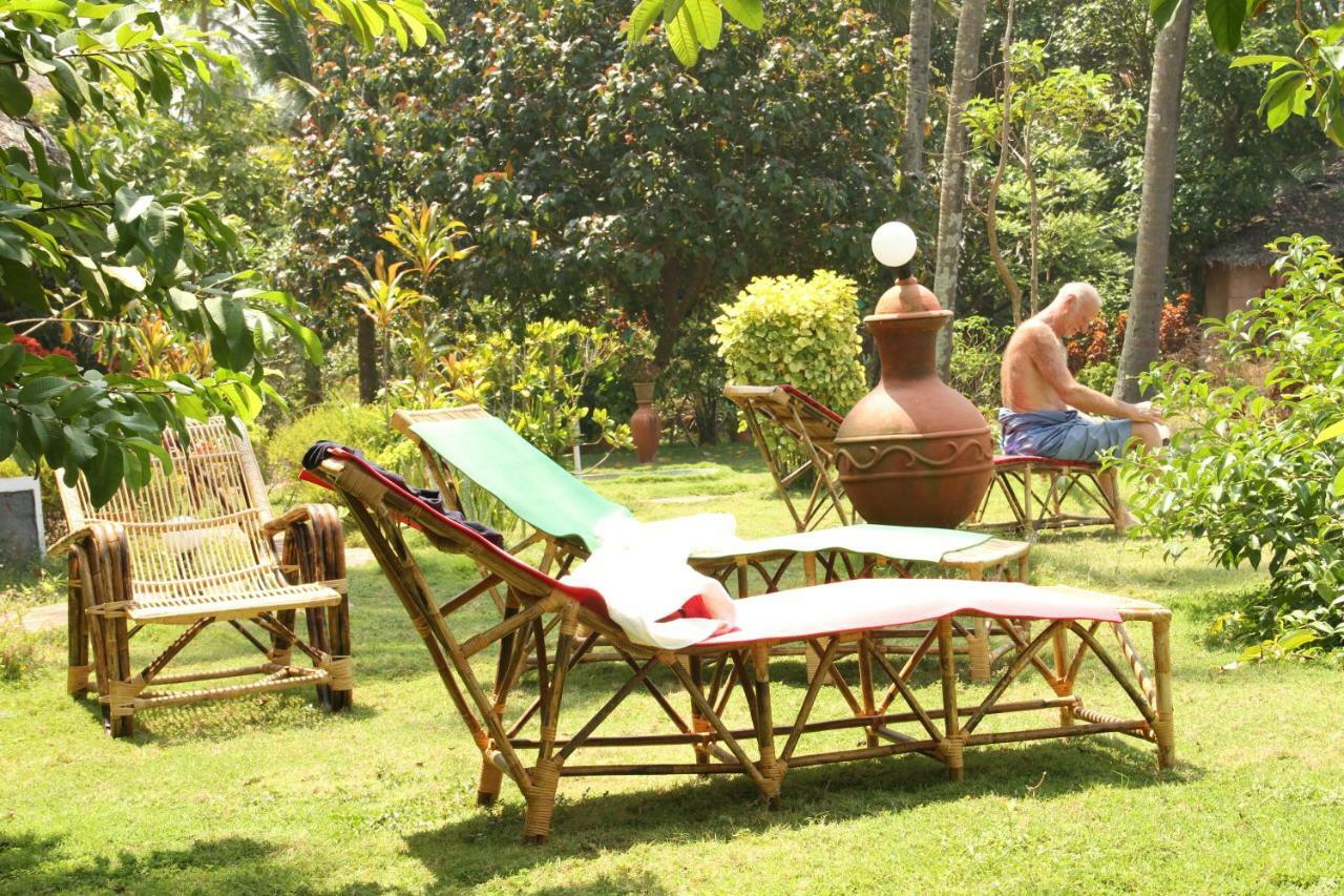 Hotel The Eco Varkala Exterior foto
